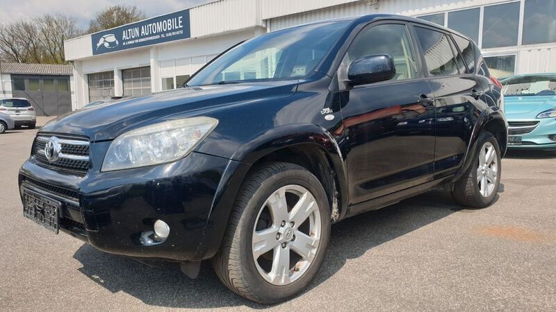 Schwarz Gebraucht 2007 Toyota RAV4 Executive SUV | 7.100 € (Etwas zu teuer) - Bild 1/4