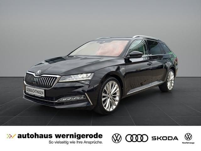 Gebraucht 2023 Skoda Superb LAURIN & KLEMENT Kombi | 30.940 € (Superpreis) - Bild 1/4