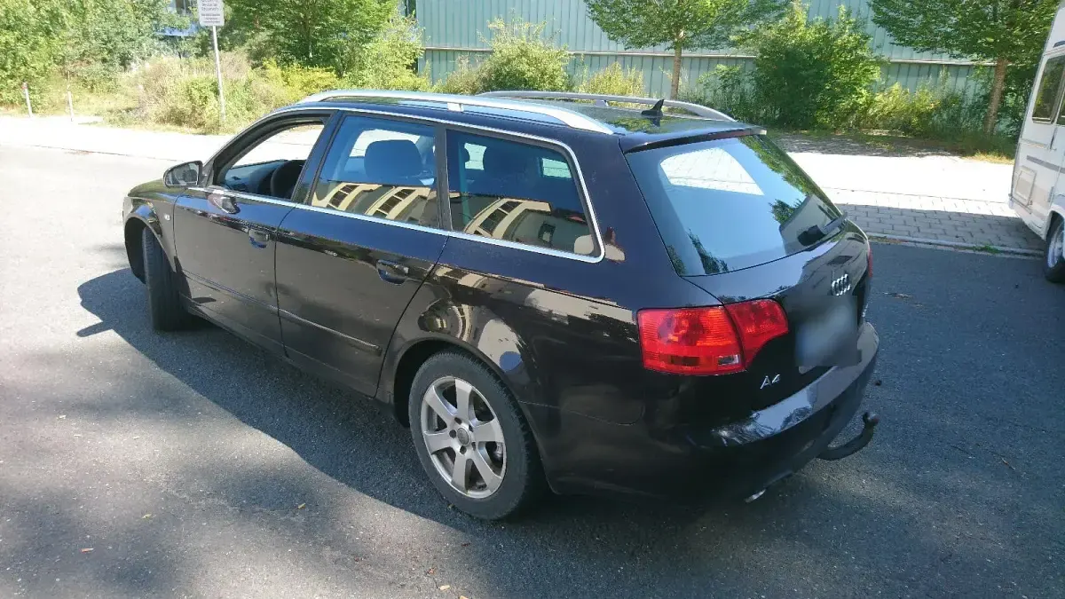 Gebraucht Audi A4 140 PS (102 kW) 2007 Schwarz Kombi