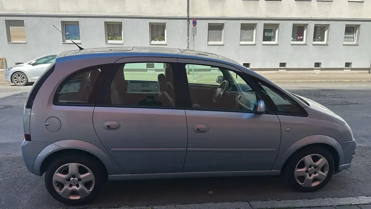 Gebraucht Opel Meriva 105 PS (77 kW) 2009 Blau Van / Kleinbus