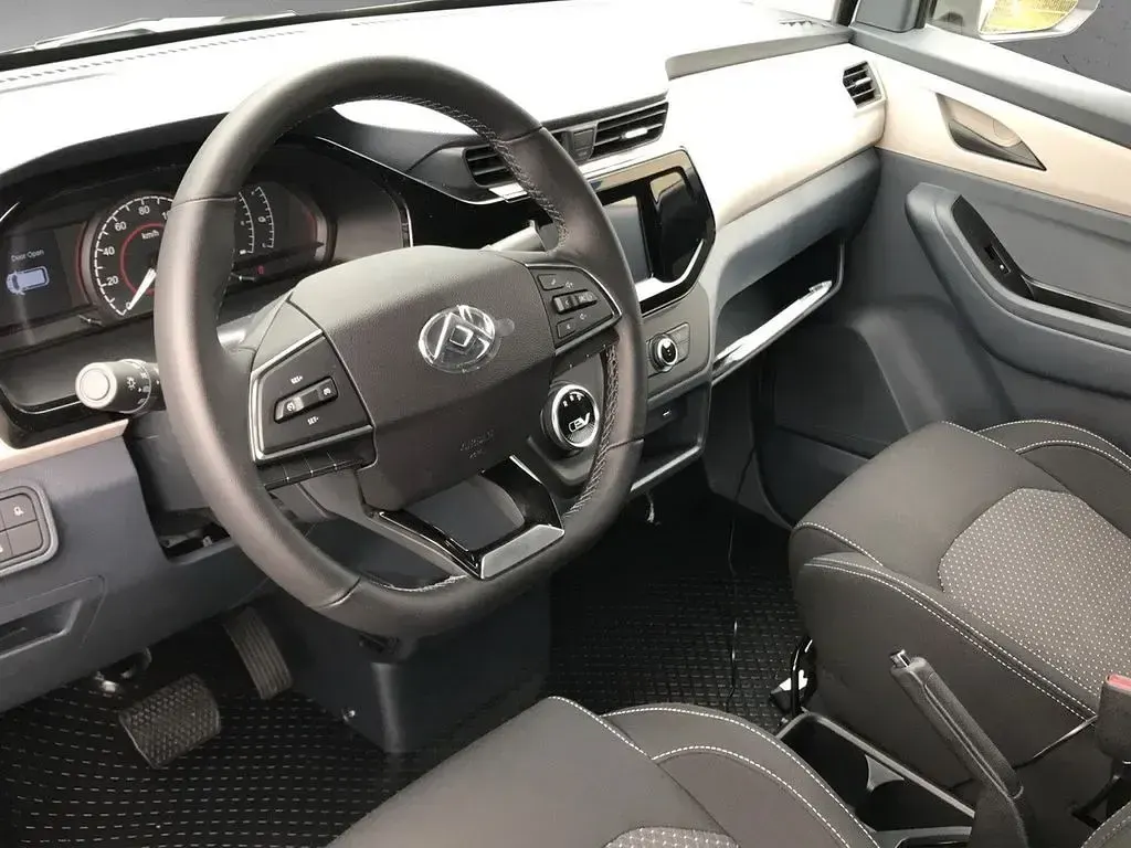 Gebraucht Maxus eDeliver 3 89 kW (122 PS) 2023 Weiß Van