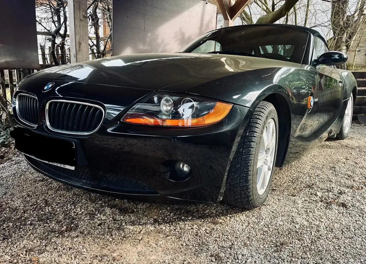 Gebraucht BMW Z4 170 PS (125 kW) 2005 Schwarz Cabrio