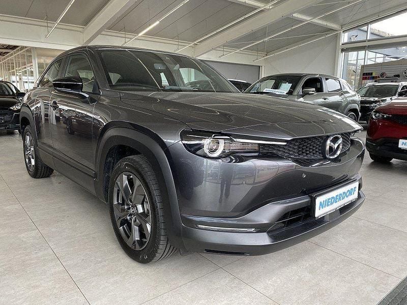 Gebraucht Mazda MX30 Exclusive-Line 106 kW (145 PS) 2023 Machine grey SUV