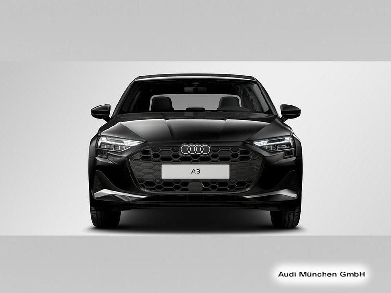 Gebraucht Audi A3 Advanced Plus 150 PS (110 kW) 2025 Mythosschwarz metallic Limousine