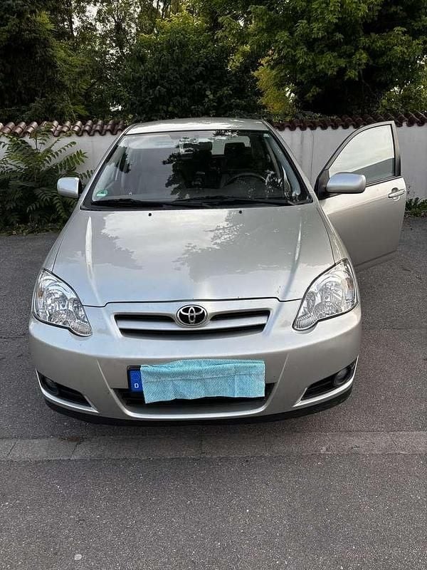 Grau Gebraucht 2006 Toyota Corolla Edition Kleinwagen | 5.300 € (Fairer Preis) - Bild 1/4