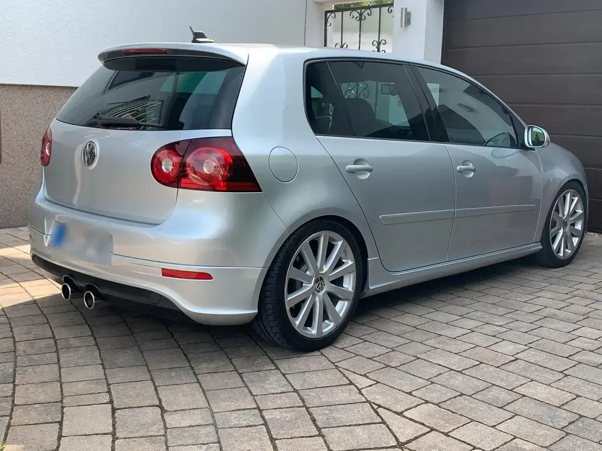 Gebraucht VW Golf V R 250 PS (183 kW) 2007 Silber Kleinwagen