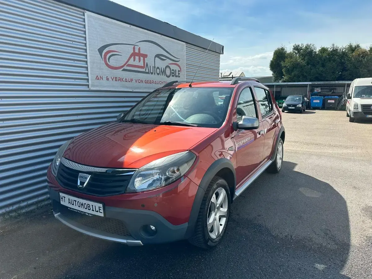 Gebraucht Dacia Sandero Stepway 87 PS (63 kW) 2010 Rot Limousine