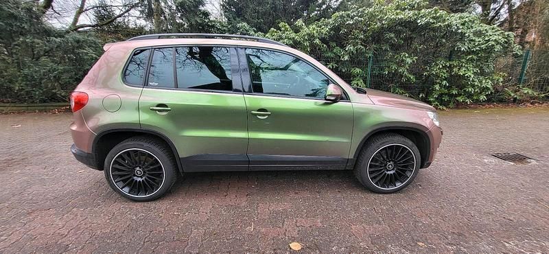 Gebraucht VW Tiguan 150 PS (110 kW) 2010 Grau SUV