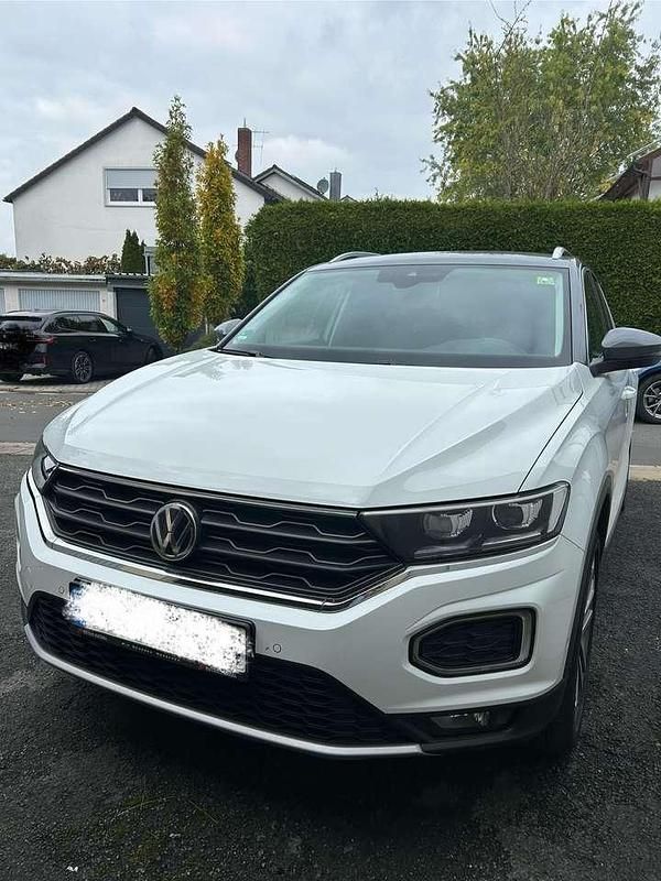 Gebraucht VW T-Roc IQ Drive 150 PS (110 kW) 2019 Weiß SUV