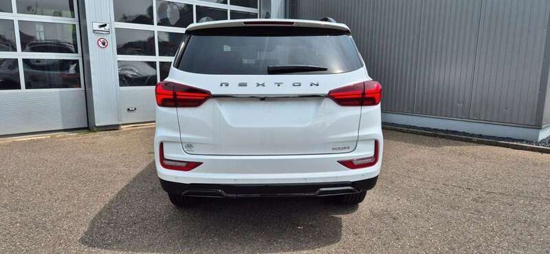 Gebraucht KGM Rexton 201 PS (147 kW) 2025 Silky white pearl SUV
