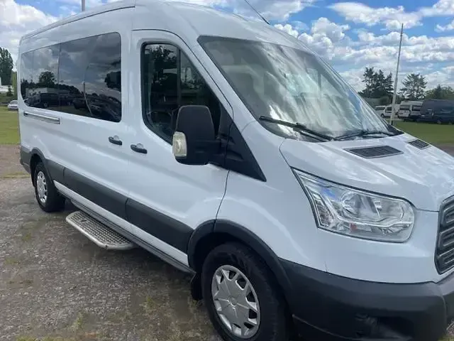 Gebraucht Ford Transit Trend 131 PS (96 kW) 2018 Weiß Kombi