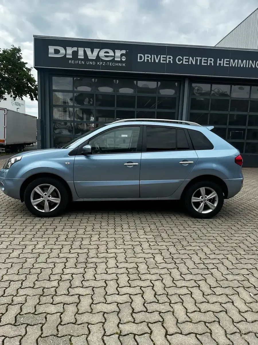 Gebraucht Renault Koleos 150 PS (110 kW) 2011 Andere farben SUV