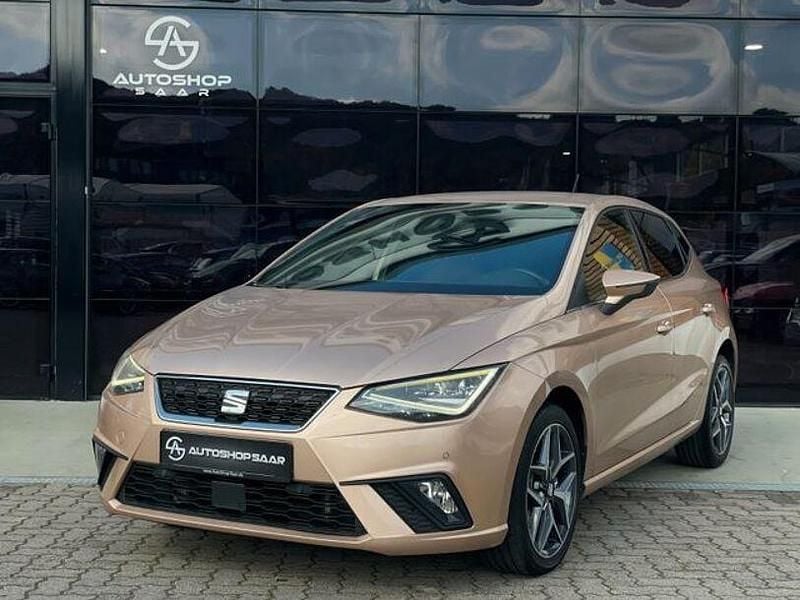Gold Gebraucht 2017 Seat Ibiza XCELLENCE Limousine | 8.900 € (Superpreis) - Bild 1/4