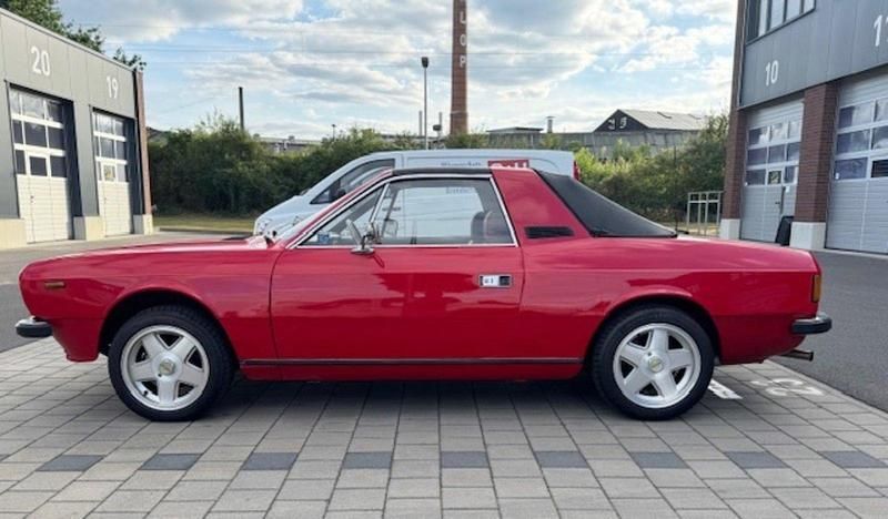 Gebraucht Lancia 2000 120 PS (88 kW) 1997 Rot Cabrio