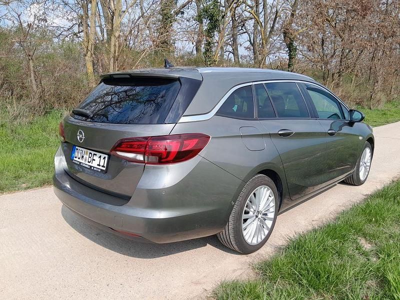 Gebraucht Opel Astra Elegance 131 PS (96 kW) 2020 Grau Kombi