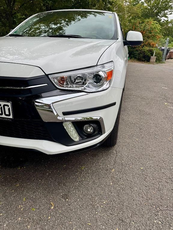 Weiß Gebraucht 2019 Mitsubishi ASX SUV | 14.300 € (Guter Preis) - Bild 1/4