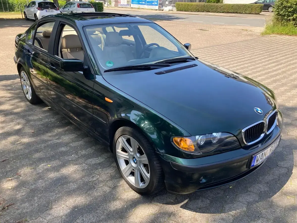 Gebraucht BMW 318 Basis 143 PS (105 kW) 2003 Grün Limousine