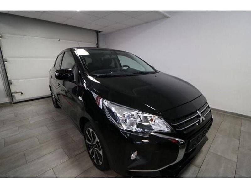 Pyrenees black (metallic) Gebraucht 2020 Mitsubishi Space Star Edition Kleinwagen | 10.690 € (Fairer Preis) - Bild 1/4