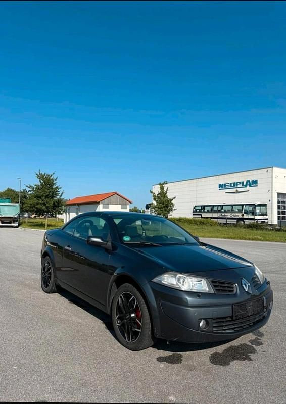 Schwarz Gebraucht 2006 Renault Mégane Cabriolet Cabrio | 2.200 € (Fairer Preis) - Bild 1/4