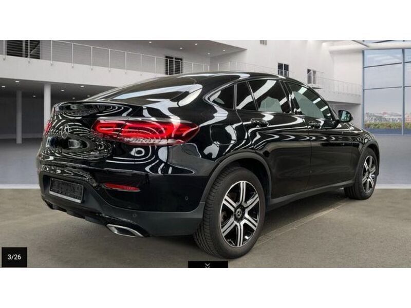 Schwarz/baltic black Gebraucht 2021 Mercedes 200 Exclusive Coupé | 40.750 € (Etwas zu teuer) - Bild 1/3