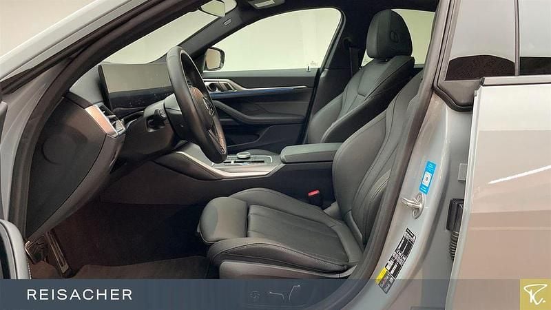 Gebraucht BMW i4 Efficient Dynamics 250 kW (340 PS) 2024 M brooklyn grau metallic Limousine