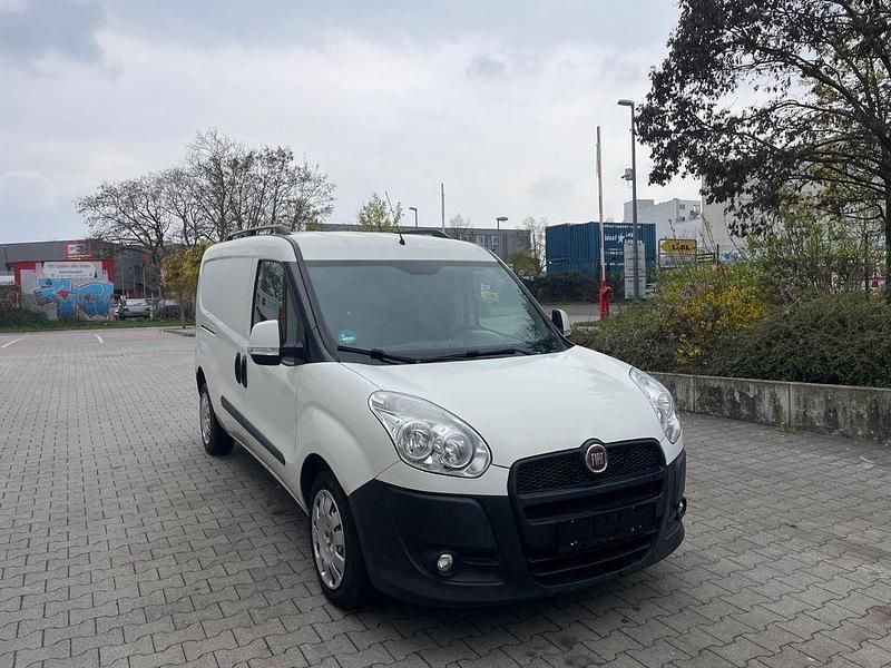 Gebraucht Fiat Doblò 90 PS (66 kW) 2015 Weiß Van / Kleinbus