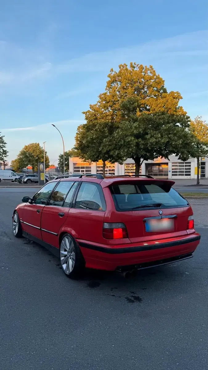 Gebraucht BMW 320 150 PS (110 kW) 1997 Kombi