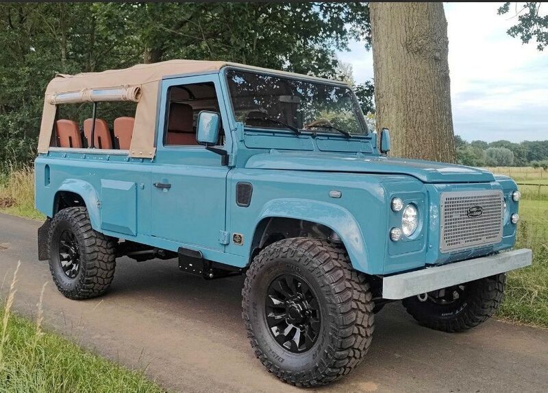 Blau Gebraucht 1994 Land Rover Defender SUV | 88.500 € - Bild 1/4