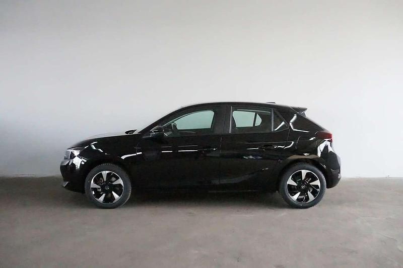 Neu Opel Corsa-e Edition 100 kW (136 PS) 2026 Karbon schwarz (metallic) Kleinwagen