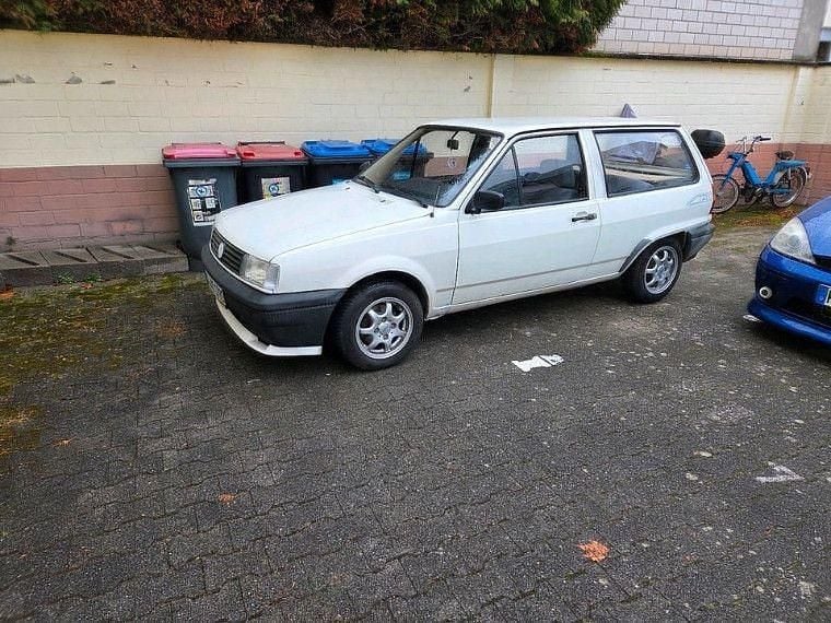 Gebraucht VW Polo 45 PS (33 kW) 1991 Weiß Kleinwagen