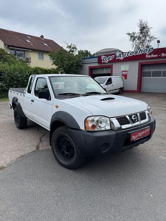 Weiß Gebraucht 2005 Nissan PickUp Abholung | 6.850 € - Bild 1/4