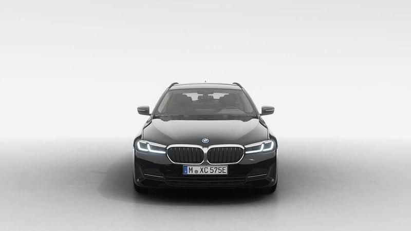 Gebraucht BMW 530e 292 PS (214 kW) 2022 Schwarz Kombi