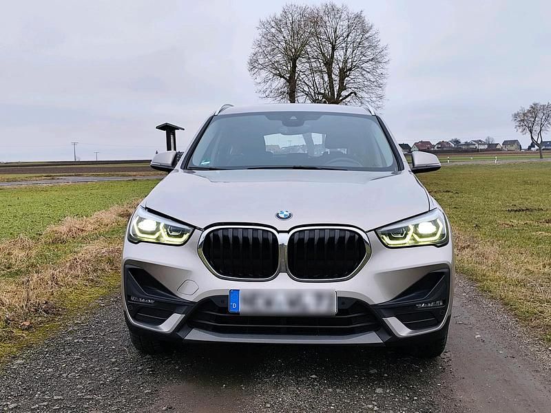Gebraucht BMW X1 150 PS (110 kW) 2021 Grau SUV