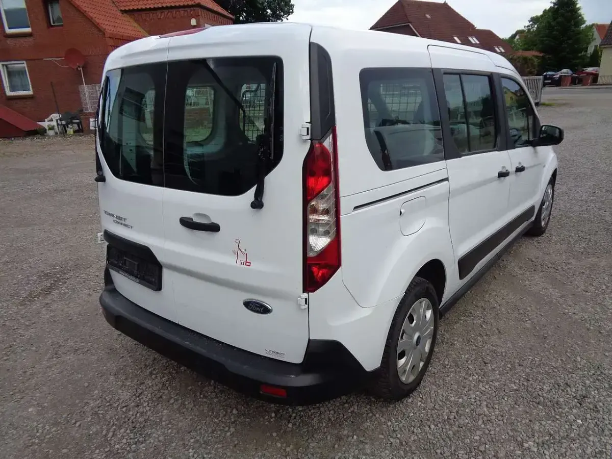 Gebraucht Ford Transit Trend 101 PS (74 kW) 2023 Frozen white Kombi
