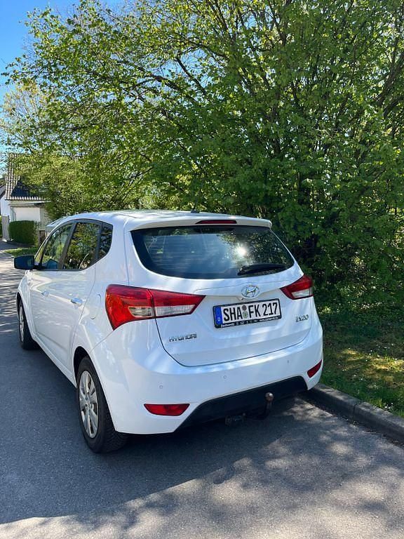 Occasion Hyundai ix20 Classic 90 ch (66 kW) 2011 Blanc Citadine