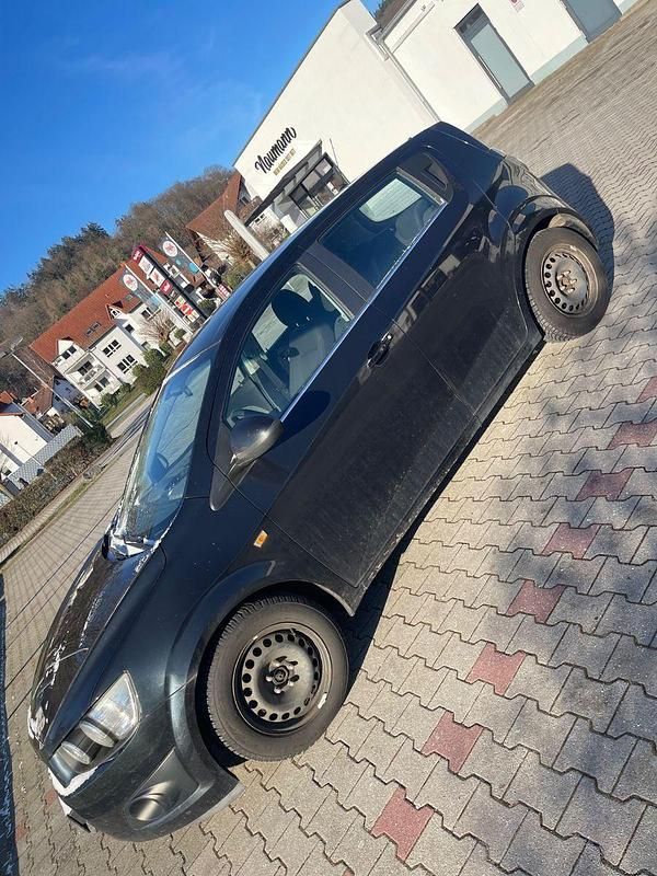 Schwarz Gebraucht 2011 Chevrolet Aveo LTZ Kleinwagen | 3.200 € (Fairer Preis) - Bild 1/4