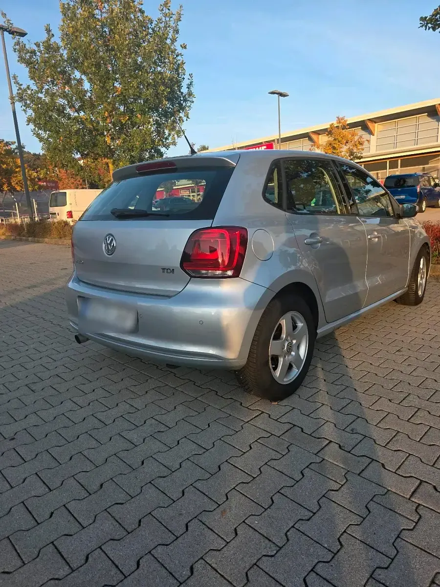 Second-hand VW Polo 90 CP (66 kW) 2011 Gri Hatchback