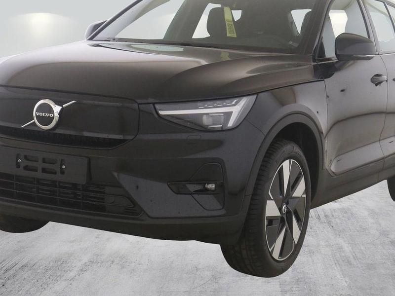 Gebraucht Volvo EX40 Plus 175 kW (238 PS) 2024 Onyx black SUV