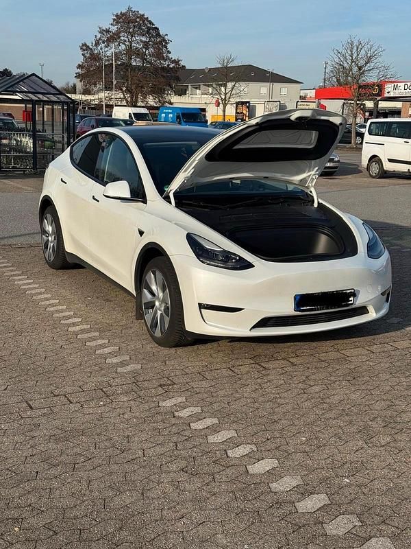 Gebraucht Tesla Model Y 378 kW (514 PS) 2023 Weiß SUV