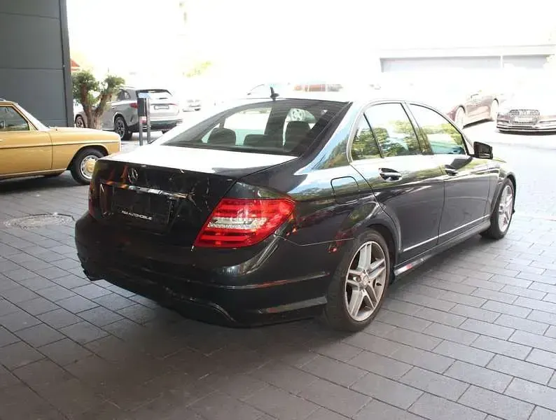 Gebraucht Mercedes C200 AMG line 184 PS (135 kW) 2012 Schwarz Limousine