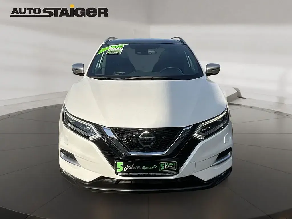 Gebraucht Nissan Qashqai Tekna+ 163 PS (119 kW) 2018 Weiß SUV