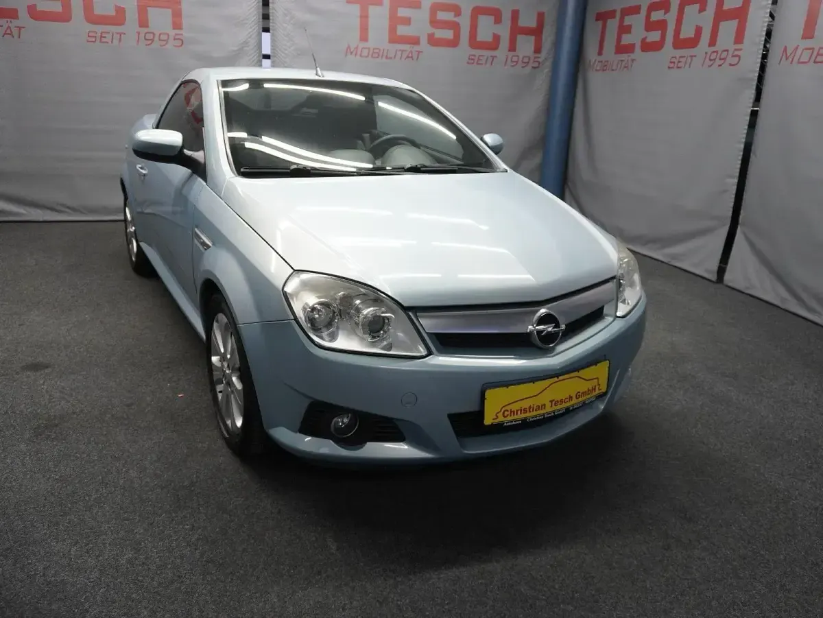 Gebraucht Opel Tigra 125 PS (91 kW) 2008 Blau Cabrio