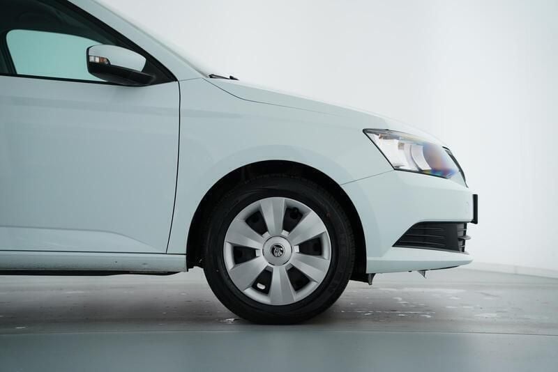 Gebraucht Skoda Fabia Cool Plus 60 PS (44 kW) 2018 Laserweiss Kleinwagen