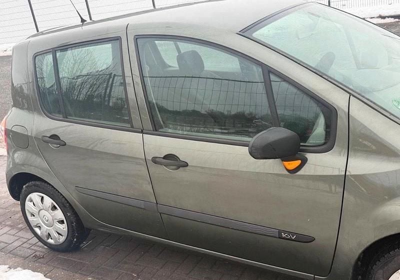 Gebraucht Renault Modus 75 PS (55 kW) 2005 Grau Van / Kleinbus