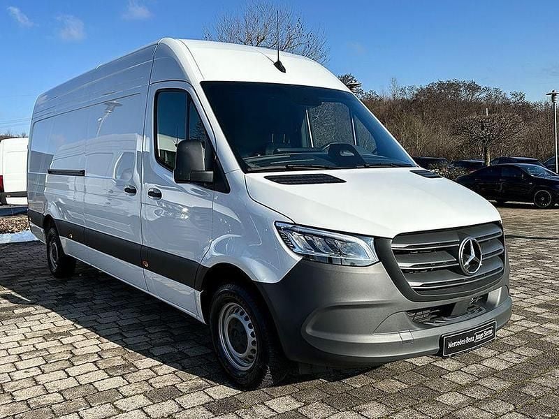 Gebraucht Mercedes Sprinter 170 PS (125 kW) 2024 Weiß Van