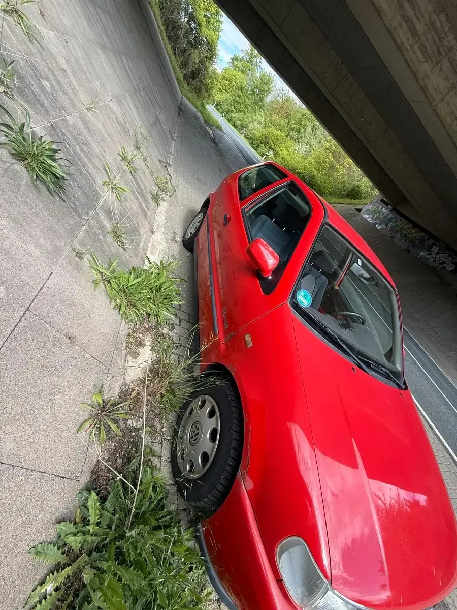 Gebraucht VW Polo 64 PS (47 kW) 1998 Rot Kleinwagen