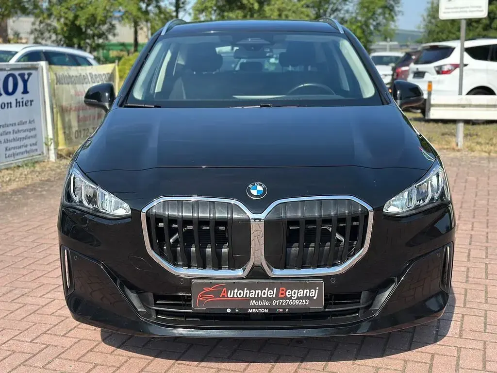 Gebraucht BMW 218 Active Tourer Performance 136 PS (100 kW) 2022 Schwarz Van / Kleinbus