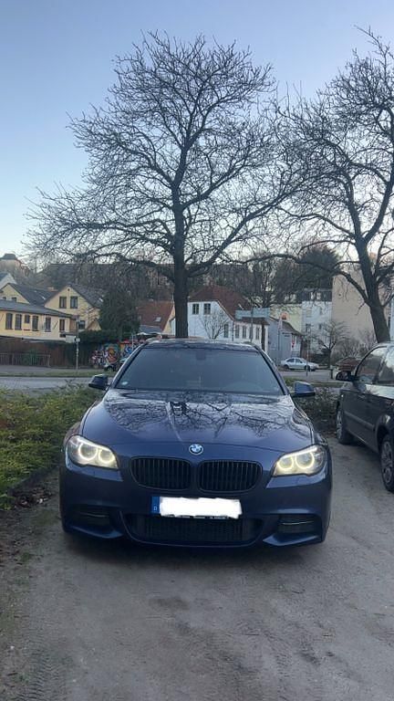 Gebraucht BMW 520 190 PS (139 kW) 2016 Blau Kombi