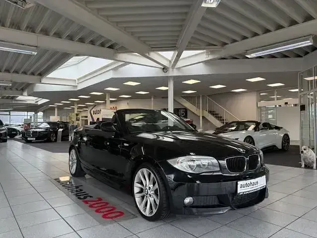 Gebraucht BMW 120 Cabriolet M Sport 177 PS (130 kW) 2011 Schwarz Cabrio