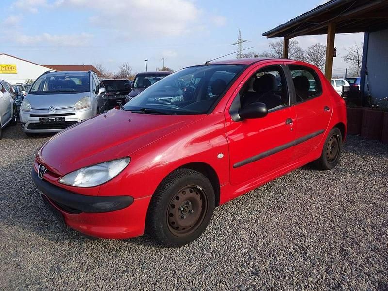 Rot Gebraucht 2000 Peugeot 206 Limousine | 400 € (Superpreis) - Bild 1/4